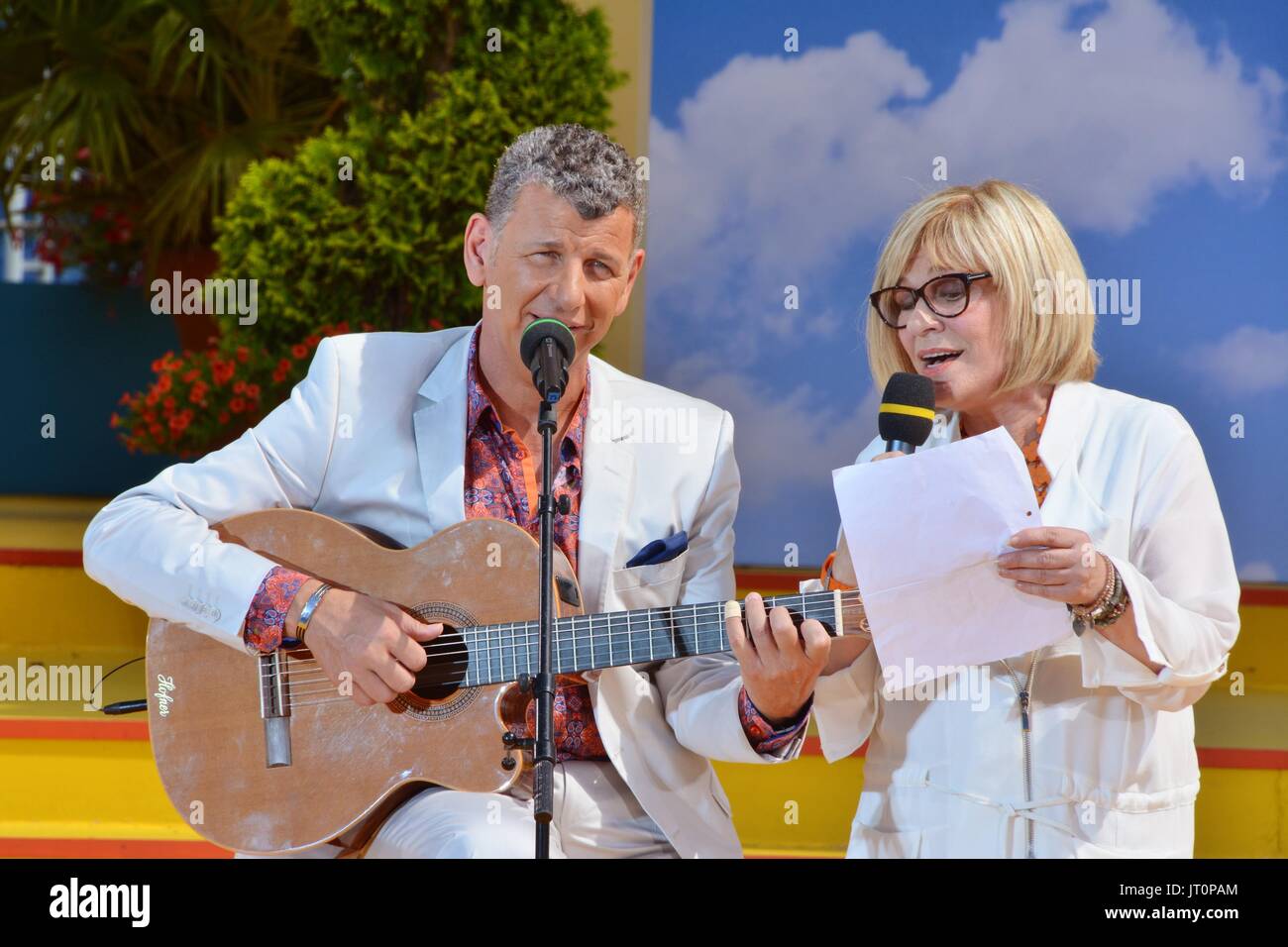 La rouille, l'allemand , le 06 août, 2017, Das Erste ARD TV Show "immer wieder Sonntags" comprend : Semino Rossi, Mary Roos Crédit : mediensegel/Alamy Live News Banque D'Images