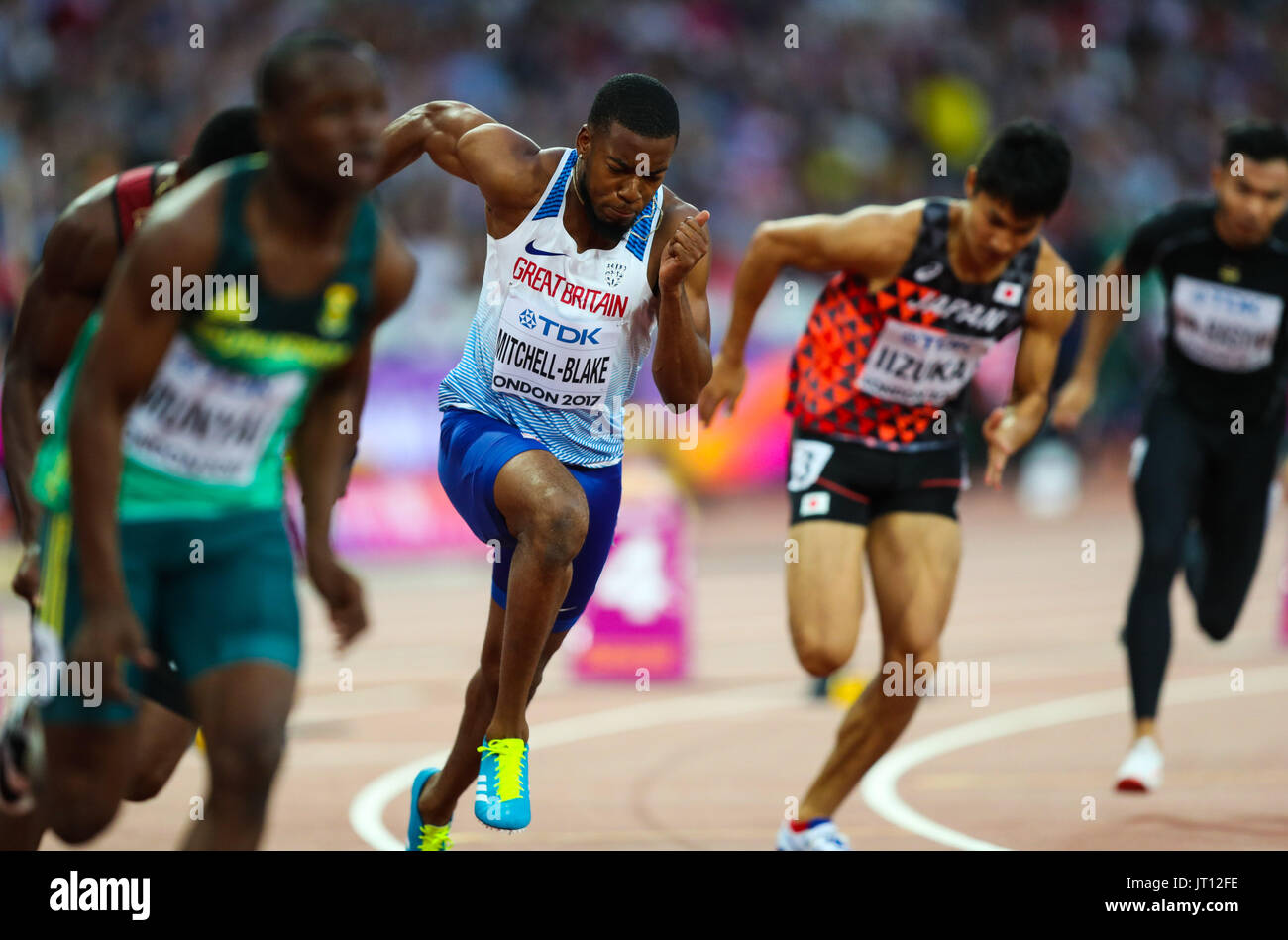 Londres, Royaume-Uni. 07Th Aug, 2017. 07 août 2017, Londres. Nethaneel Mitchell-Blake, Grande-Bretagne, dans le 200m masculin chauffe sur le quatrième jour de l'IAAF 2017 Championnats du monde de Londres au London Stadium. Crédit : Paul Davey/Alamy Live News Banque D'Images