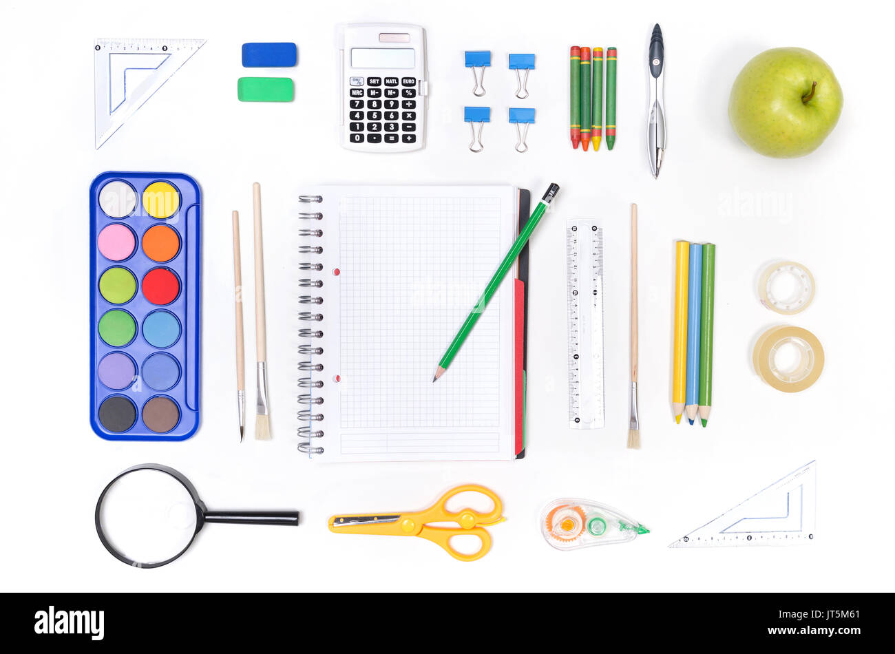 Les fournitures scolaires isolé sur fond blanc. Concept Retour à l'école Banque D'Images