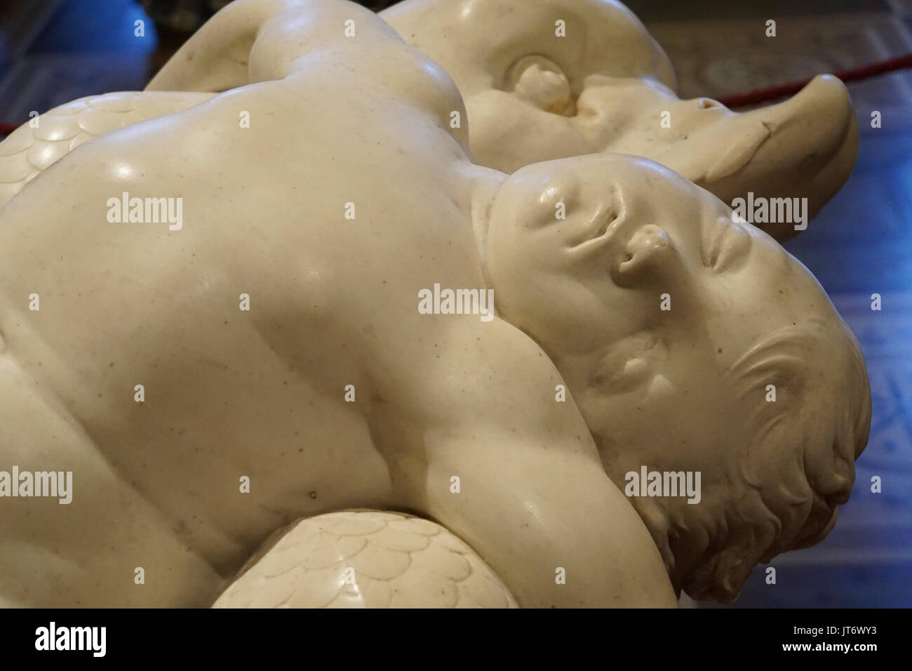 Garçon mort sur un dauphin, le Musée de l'Ermitage. Un musée d'art et de la culture à Saint-Pétersbourg, en Russie. Le plus grand et le plus ancien musée du monde Banque D'Images