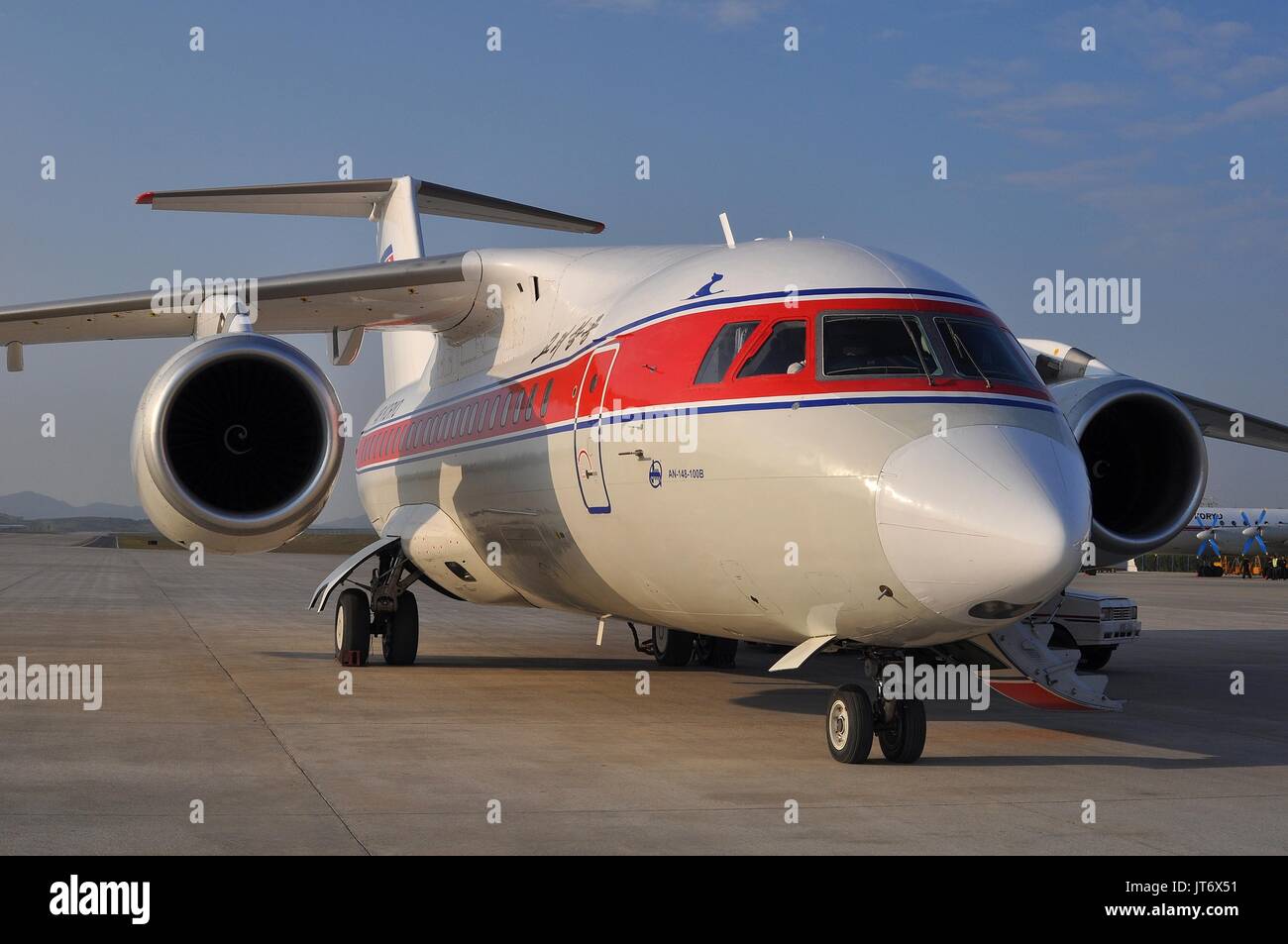 AIR KORYO Antonov AN-148-100B P-671 Banque D'Images