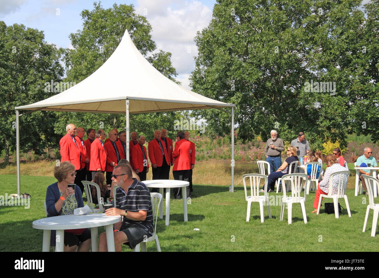 Essex Chordsmen harmonie barbershop singers, RHS Garden Hyde Hall Flower Show 2017, Chelmsford, Essex, Angleterre, Grande-Bretagne, Royaume-Uni UK Europe Banque D'Images