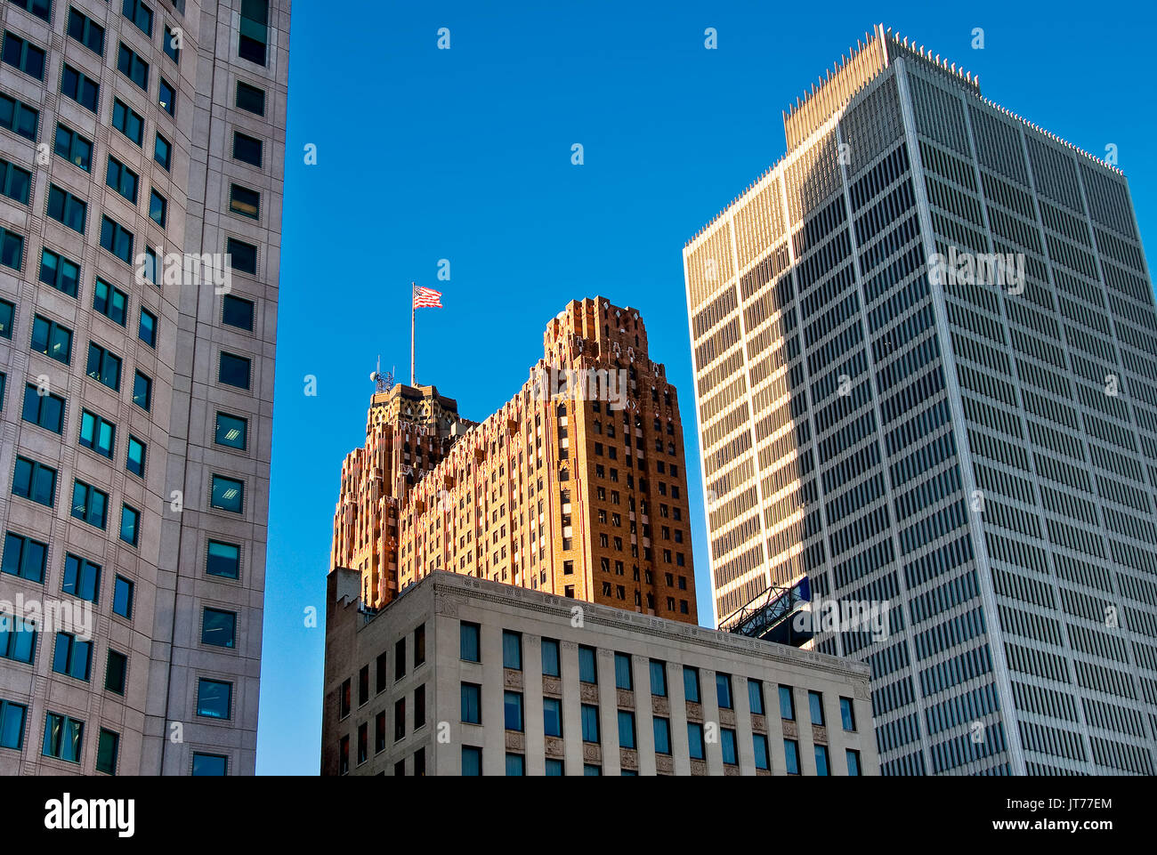 Les nouveaux et les anciens bâtiments classique centre-ville de Detroit Banque D'Images