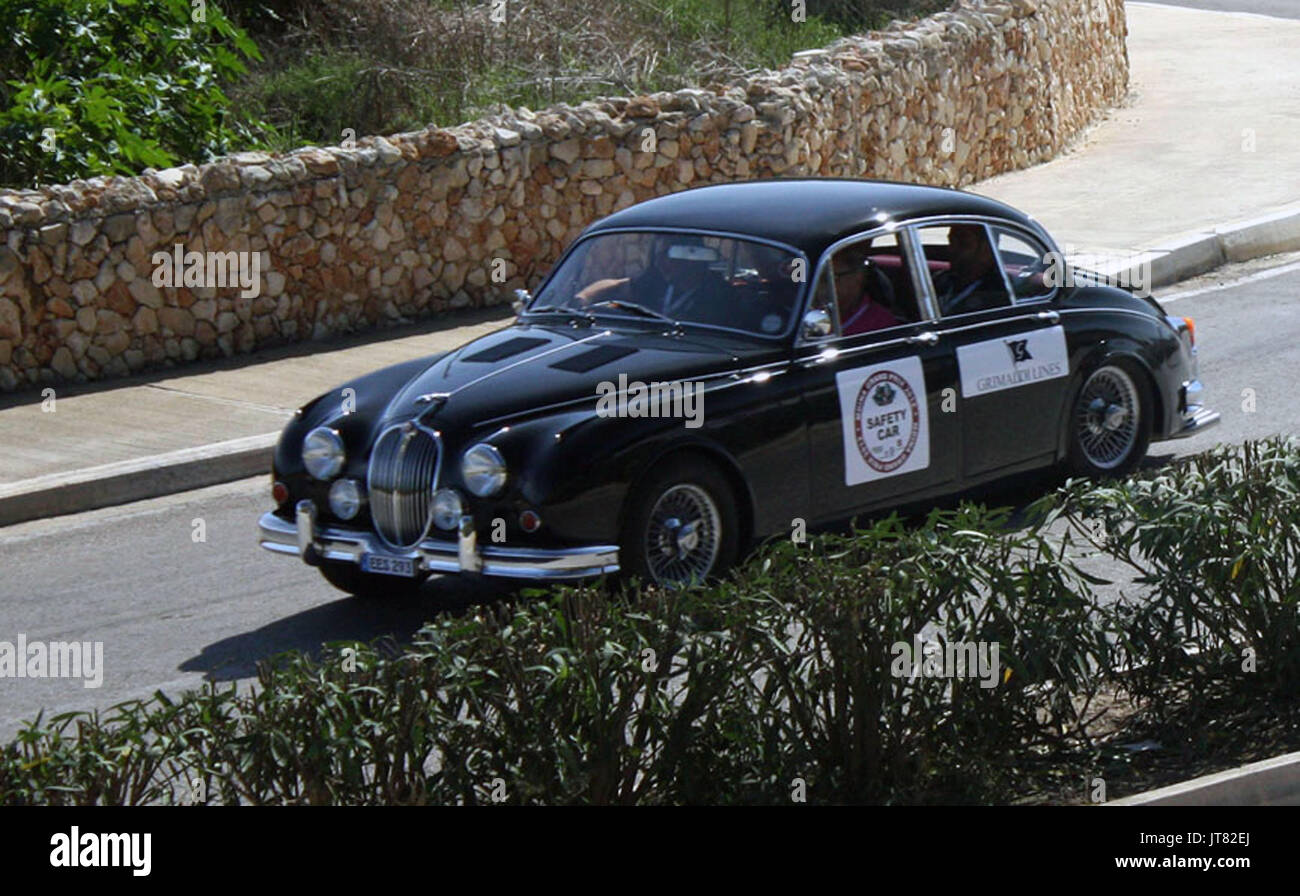 Classic cars sur-affichage et courses au grand prix de malte 2012. Banque D'Images