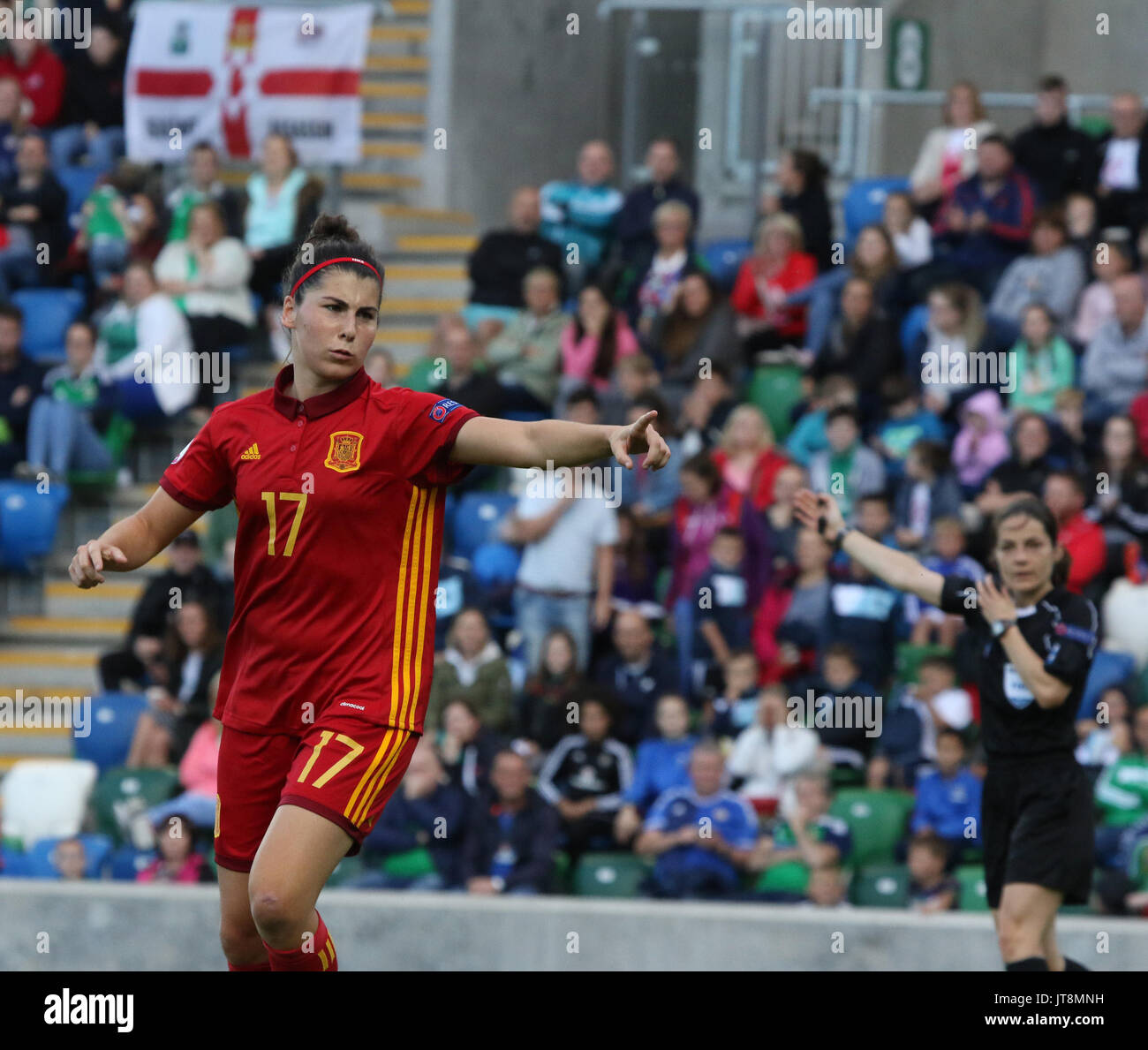 Stade national de football à Windsor Park, Belfast, Irlande du Nord. 08 août 2017. Les femmes de l'UEFA des moins de 19 ans Groupe A - L'Irlande du Nord / Espagne. L'Espagne Lucia Garcia célèbre son but. Crédit : David Hunter/Alamy Live News. Banque D'Images