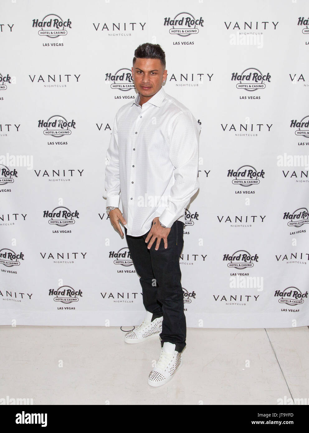 LAS VEGAS, NV - 31 Décembre : DJ Pauly D New Years Eve à Vanity Nightclub au Hard Rock Hotel & Casino à Las Vegas, NV le 31 décembre 2014.*** CHAMBRE*** COUVERTURE Crédit : Erik Kabik Photography/MediaPunch Banque D'Images