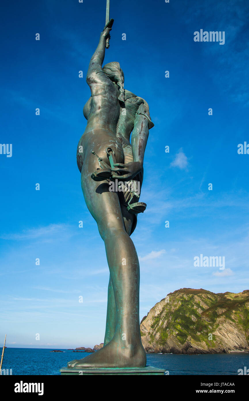 Statue Verity dans le port d'Ifracombe, North Devon, Angleterre, Royaume-Uni, Europe Banque D'Images