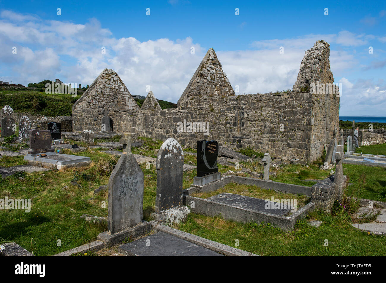 Na Seacht dTeampaill, ruines de l'Église des premiers chrétiens, Arainn, Aaran, République d'Irlande, Europe Banque D'Images