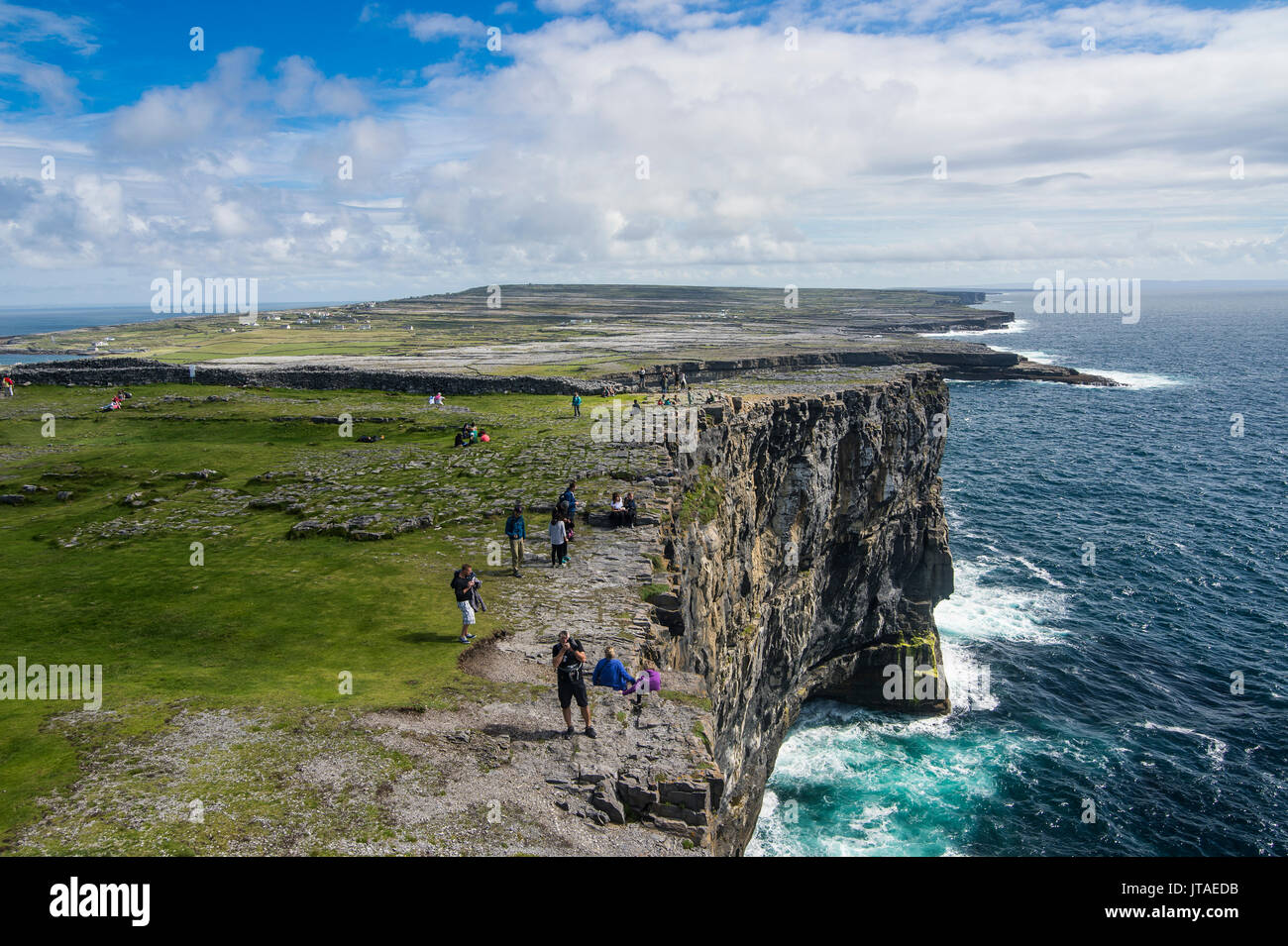 Falaises rocheuses de Arainn, Aaran, République d'Irlande, Europe Banque D'Images