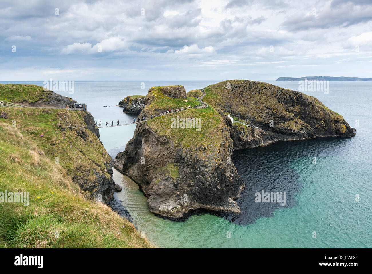 Vue du Carrick a Rede, Ballintoy, Ballycastle, comté d'Antrim, l'Ulster (Irlande du Nord, Royaume-Uni, Europe Banque D'Images