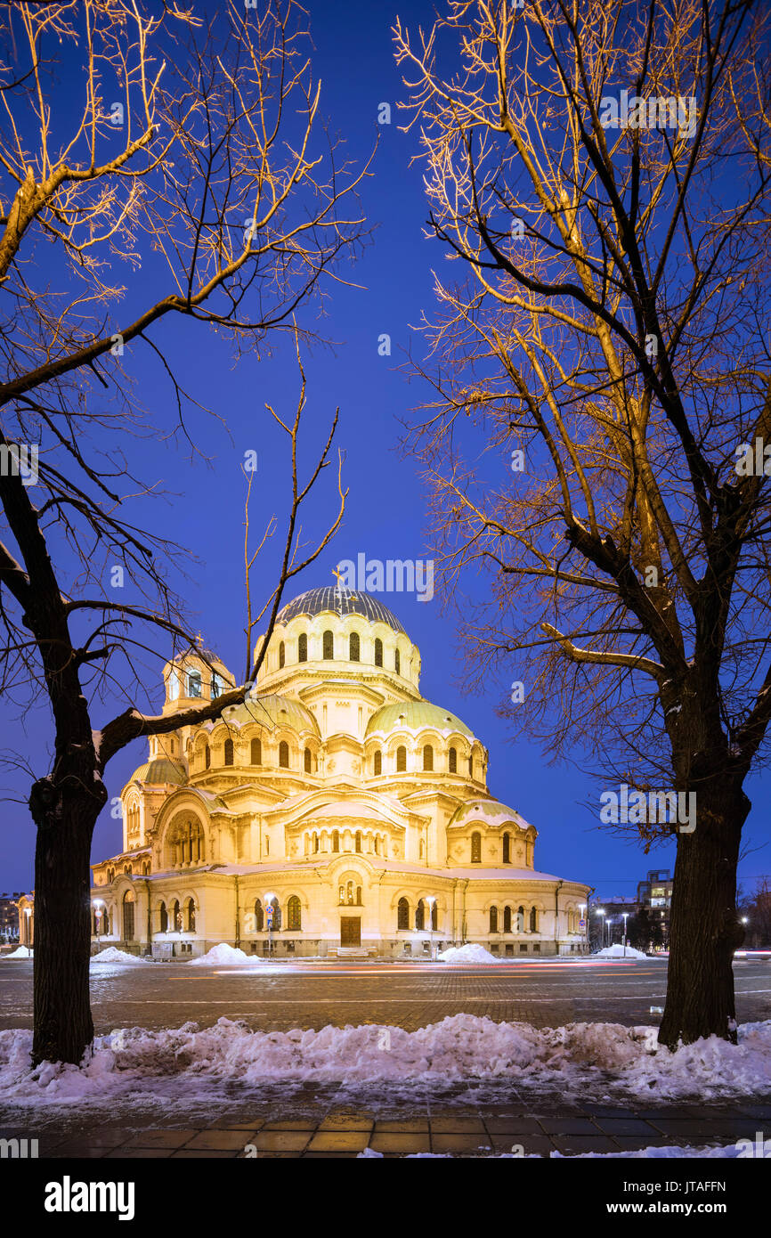 Cathédrale Saint Alexandar Nevski en hiver, Sofia, Bulgarie, Europe Banque D'Images