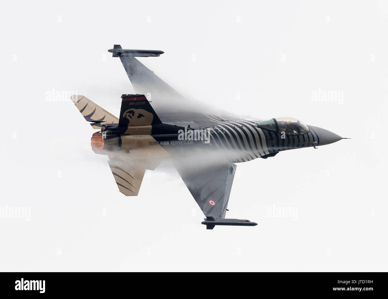 Soloturk, F-16C Fighting Falcon Display au Royal International Air Tattoo Banque D'Images