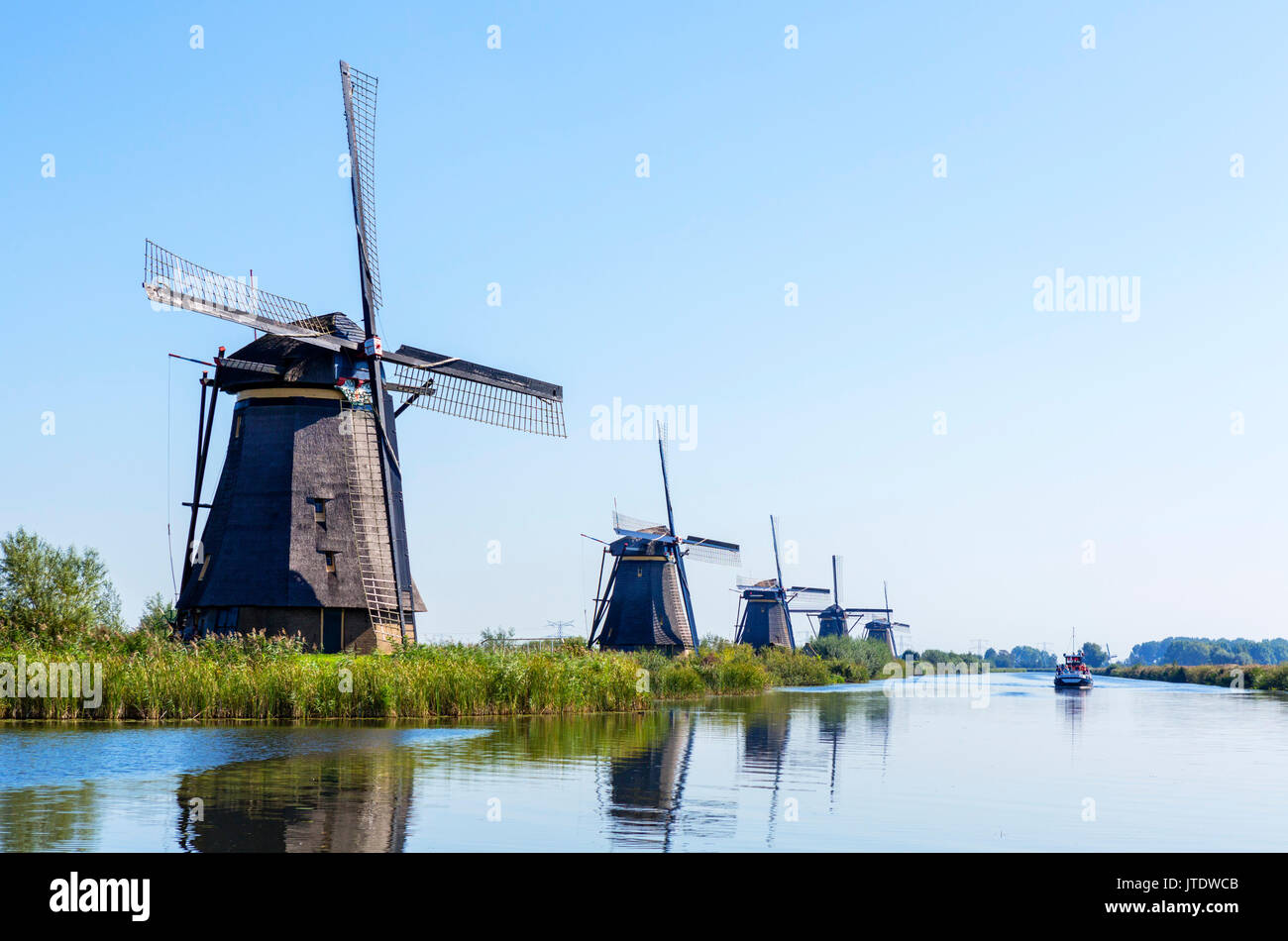 Les moulins à vent historiques à Kinderdijk, Molenwaard, près de Rotterdam, Pays-Bas. Dutch windmills. Banque D'Images