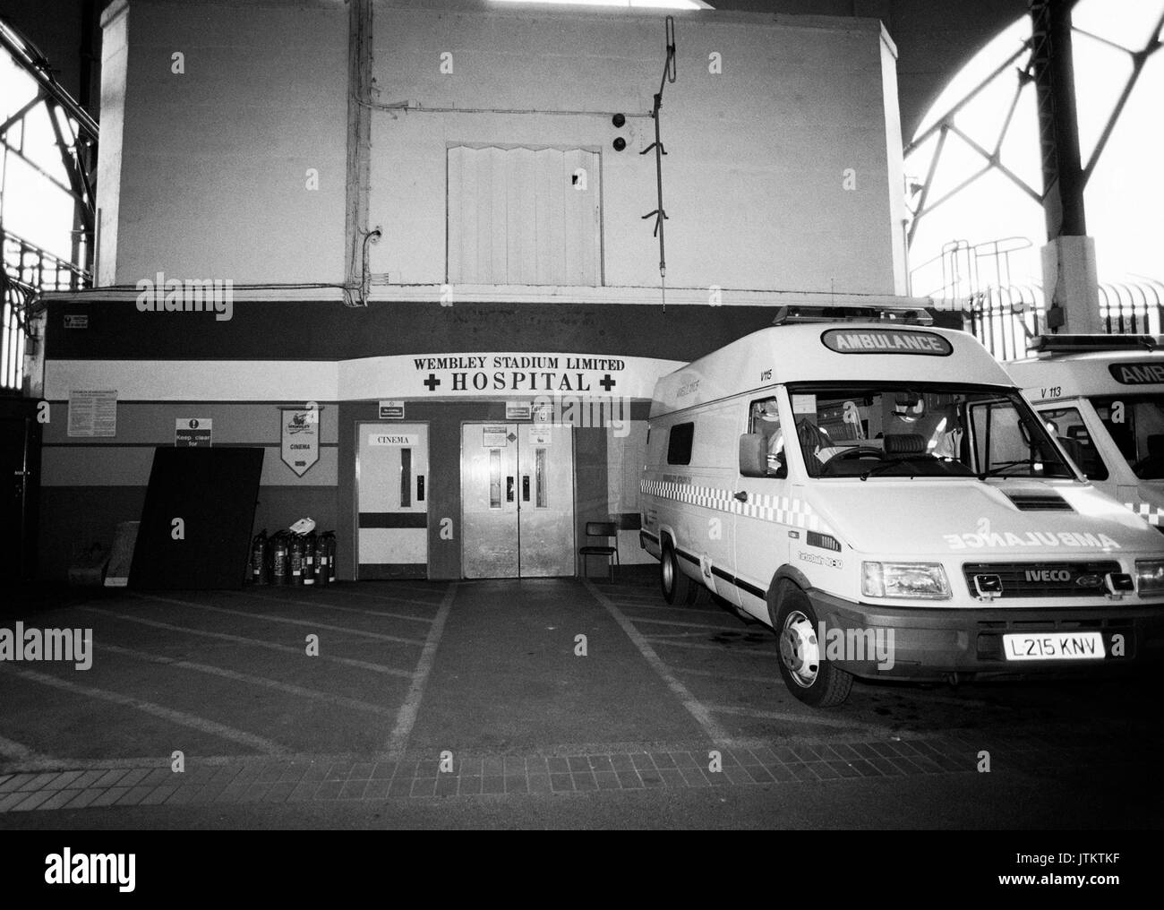Photos stock rare de l'enceinte de l'hôpital à l'intérieur de l'ancien