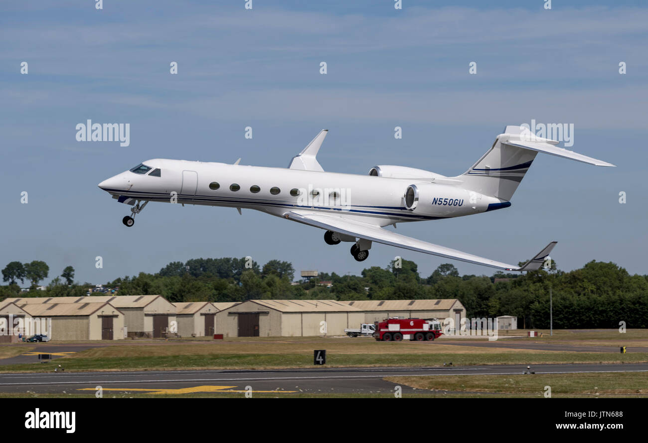 Gulfstream G-V-SP, N550GU au départ du Royal International Air Tattoo Banque D'Images