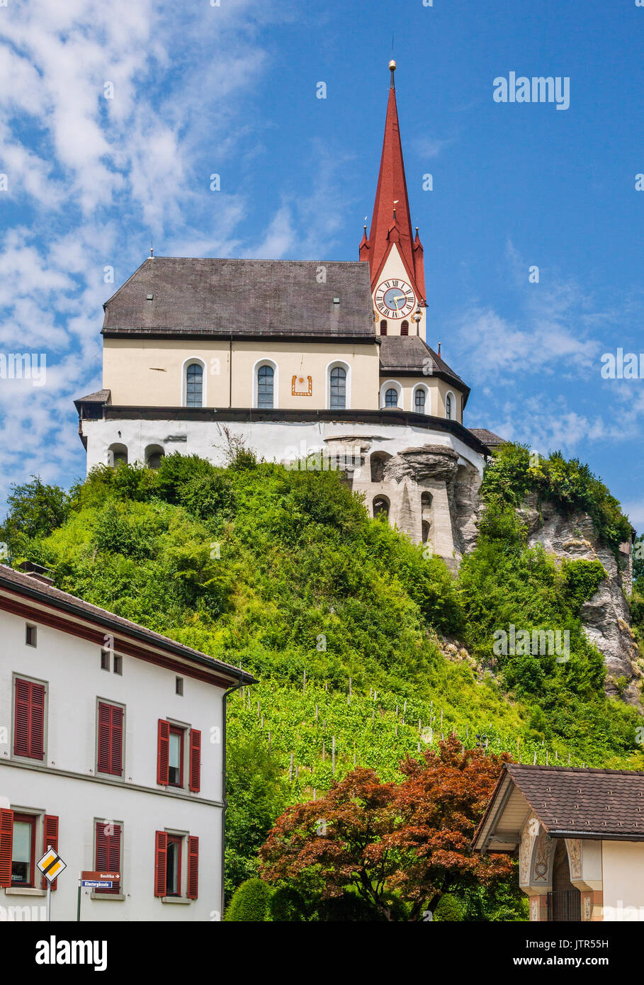 Autriche, Vorarlberg, Dudelange, vue de l'église fortifiée du 15ème siècle pilgramage Basilique Rankweil Banque D'Images