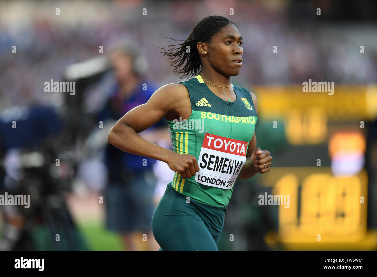 Londres, Royaume-Uni. 10 août 2017. Caster Semenya (Afrique du Sud) dans le women's 800m chauffe au stade de Londres, sur la septième journée de l'IAAF World Championships London 2017. Crédit : Stephen Chung / Alamy Live News Banque D'Images