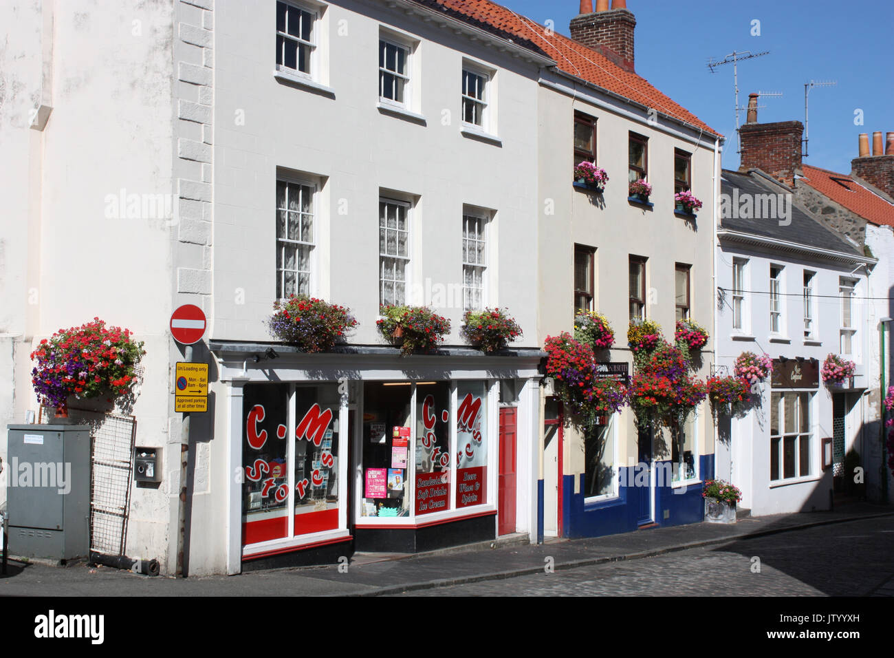 Îles Anglo-Normandes. Guernesey. Saint Peter Port. Vieux Quartier. Boutiques dans l'Contree Mansell. Banque D'Images