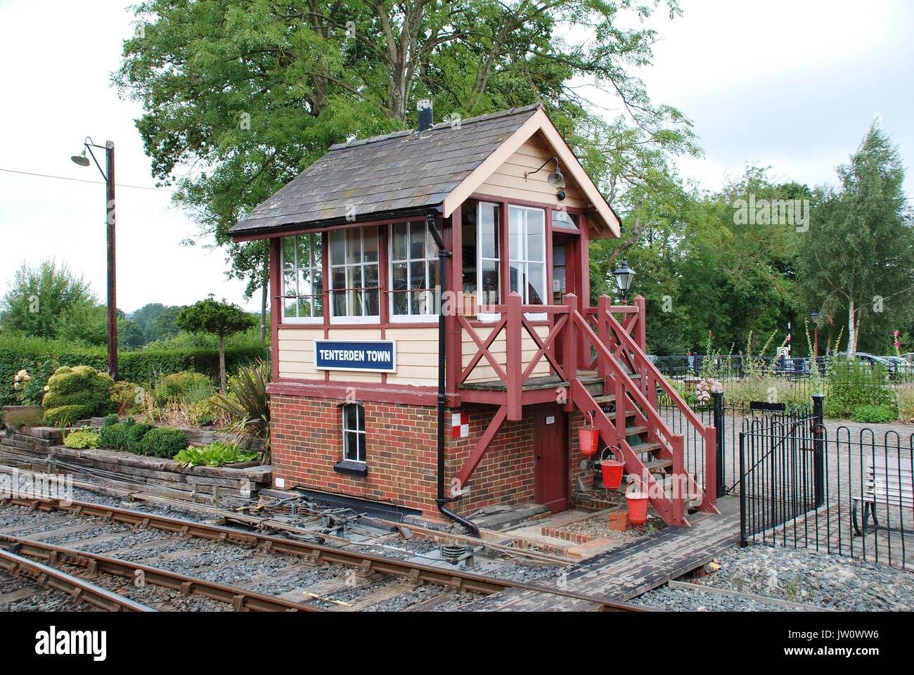 Le signal fort à Tenterden Town station sur le Kent et l'East Sussex Railway dans le Kent, Angleterre le 20 août 2012. La station a ouvert ses portes en 1903. Banque D'Images