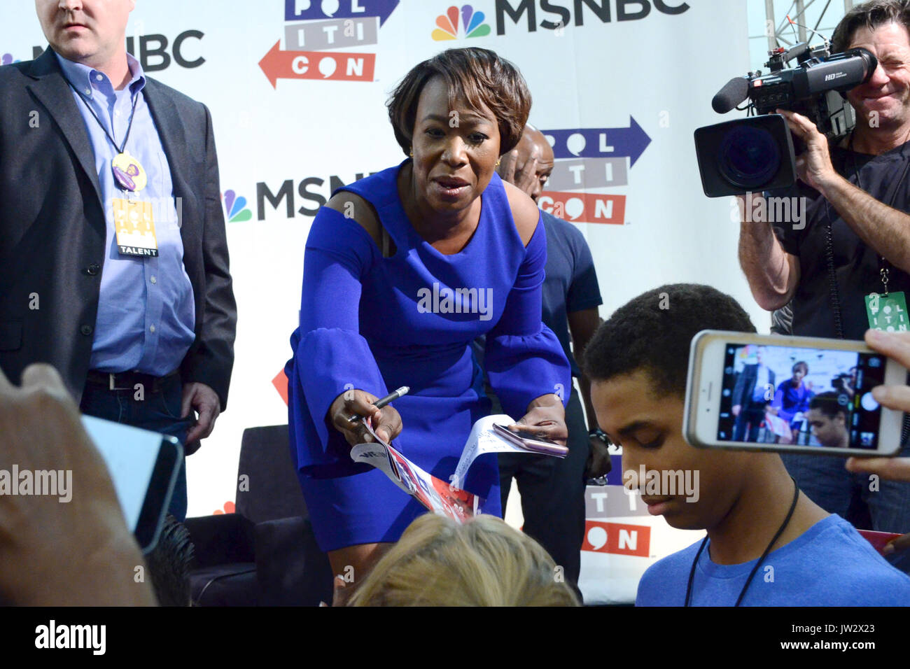 Joy-Ann Reid panel 'MSNBC: Facts STILL Matter' Politicon Pasadena Convention Center juillet 30,2017 Pasadena, Californie. Banque D'Images Joy-Ann Reid panel 'MSNBC: Facts STILL Matter' Politicon Pasadena Convention Center juillet 30,2017 Pasadena, Californie. Banque D'Images