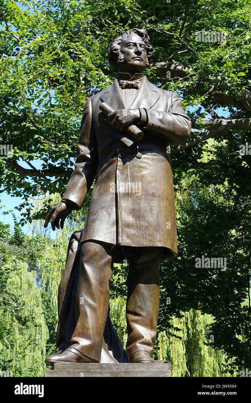Statue de Charles Sumner dans Boston Public Garden DSC08115 Banque D'Images Statue de Charles Sumner dans Boston Public Garden DSC08115 Banque D'Images