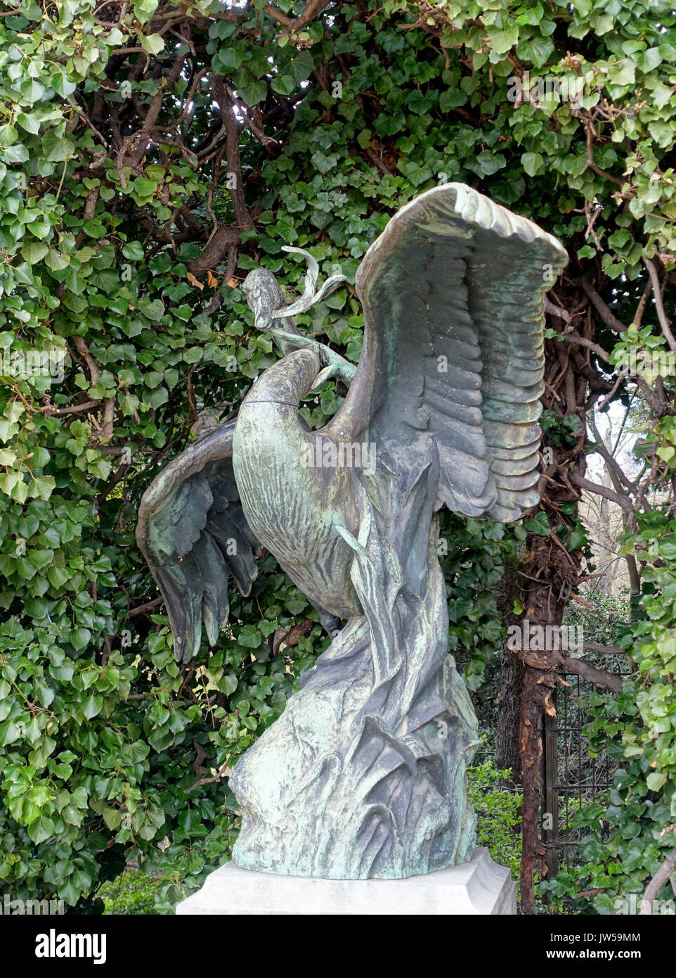 Swan par Edmond Lefever Jardin Botanique de Bruxelles Bruxelles, Belgique DSC06724 Banque D'Images