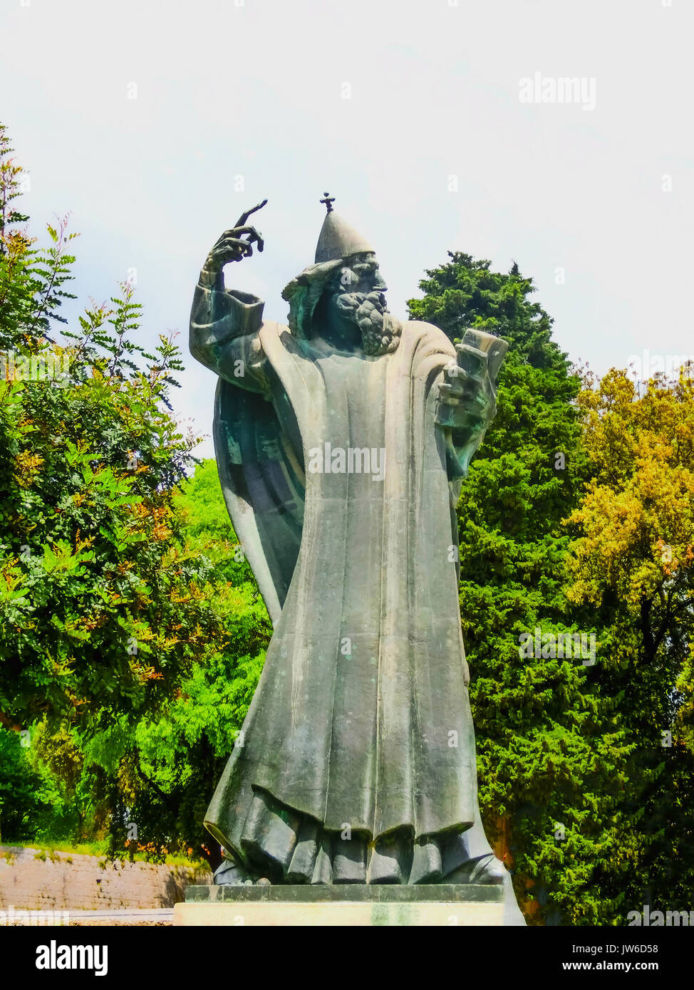 Split, Croatie - Mai 08, 2014 : statue en bronze monumental de l'Évêque Gregory Banque D'Images