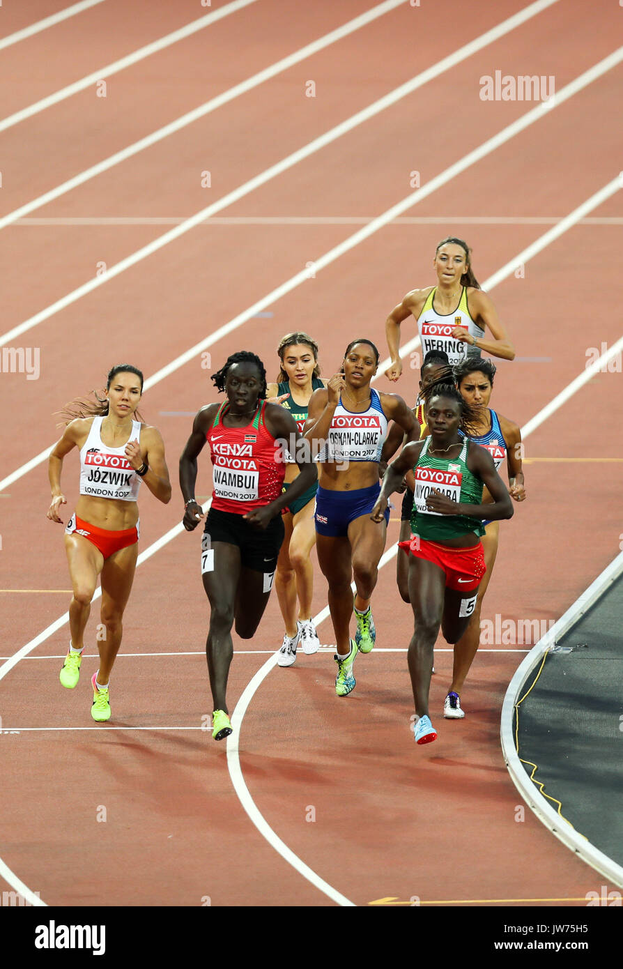Londres, Royaume-Uni. Août 11, 2017. Londres, le 11 août 2017 . Le pack tête en bas le dos droit dans la troisième du 800 m femmes demi-finale du jour 8 de l'IAAF 2017 Championnats du monde de Londres au London Stadium. Crédit : Paul Davey/Alamy Live News Banque D'Images