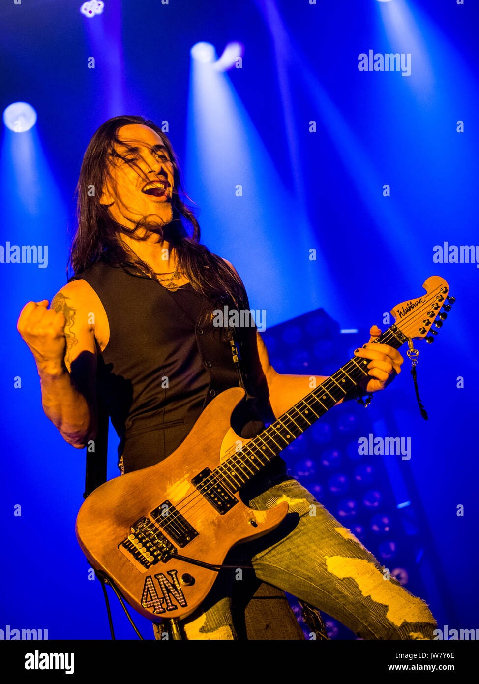 Extreme : Nuno Bettencourt à la guitare Photo Stock - Alamy