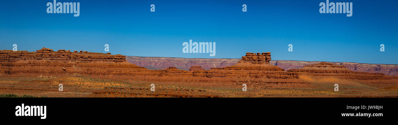 Cette formation sédimentaire a été érodée depuis des millions d'années par le vent et la pluie dans cette forme en constante évolution vu aujourd'hui dans l'Arizona. Banque D'Images