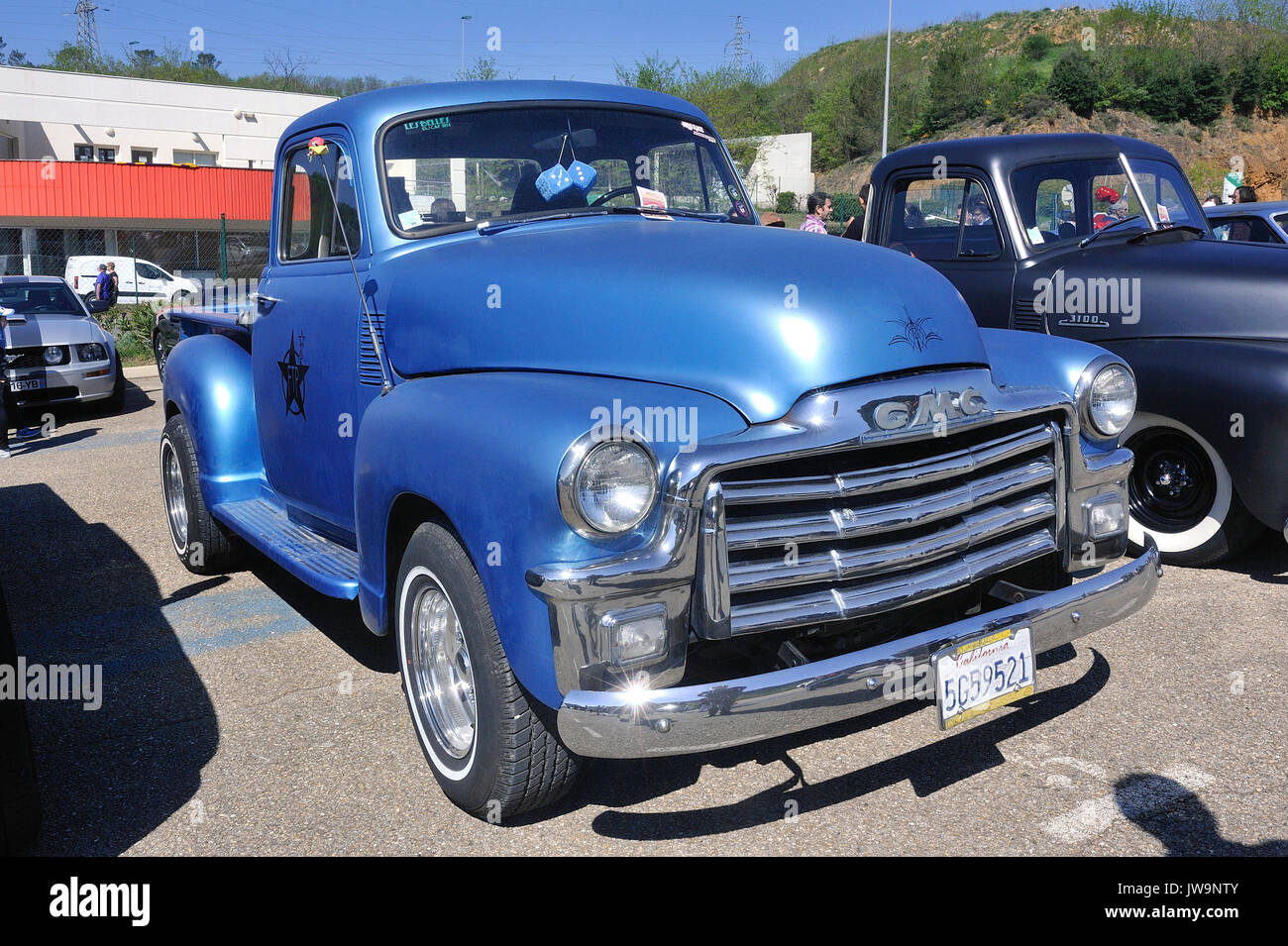 American car rassemblement au pôle mécanique de la ville de Ales dans le département du Gard, Vieux GMC Banque D'Images