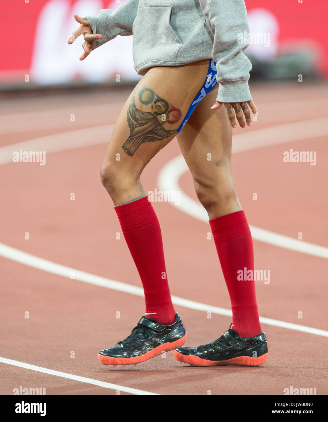 INIKA MCPHERSON de USA leg tattoo pendant le saut en qualifications à l'IAAF Championnats du monde d'athlétisme 2017 - Jour 7 du Parc olympique, Lond Banque D'Images