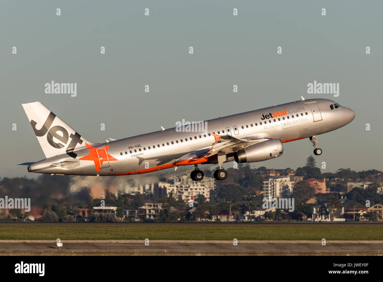 Jetstar Airways Airbus A320 avion de décoller de l'aéroport de Sydney. Banque D'Images