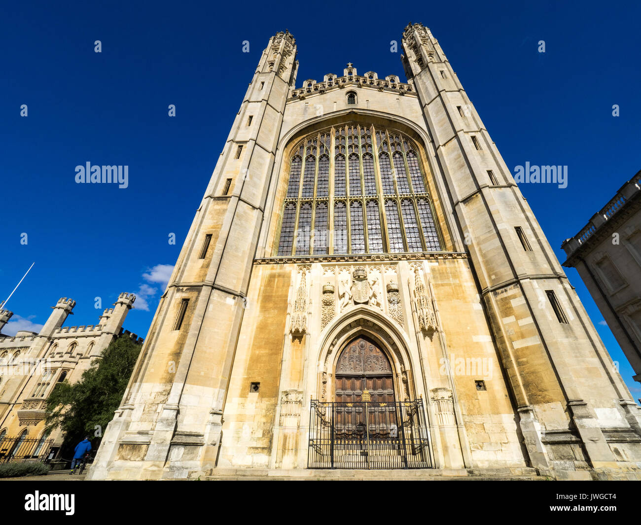 Kings College Chapel (commencé en 1446 Henry VI, de prendre plus de 100 ans à terminer) dans le parc de Kings College, qui fait partie de l'Université de Cambridge Banque D'Images