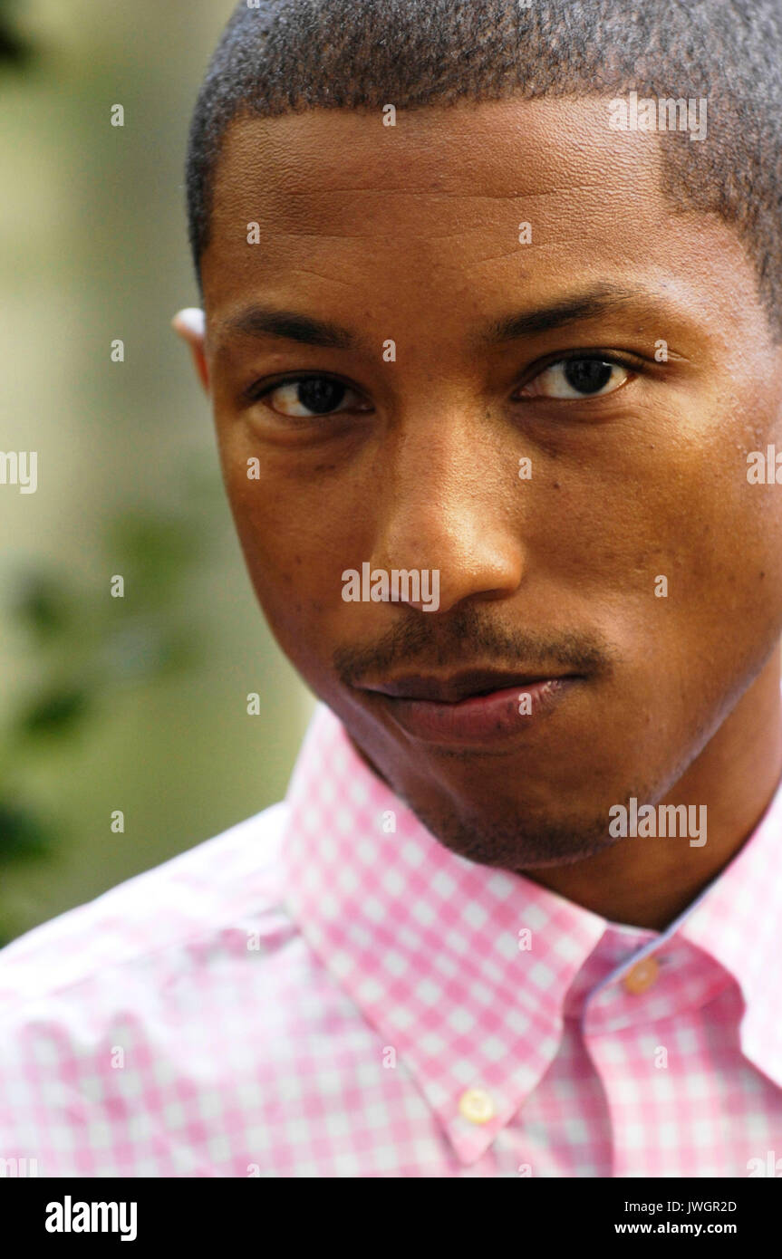 Pharrell Williams participe à la journée des médias, élément de Brooklyn Hotel Beverly Wilshire beverly hills Août 1,2009,en Californie. Banque D'Images