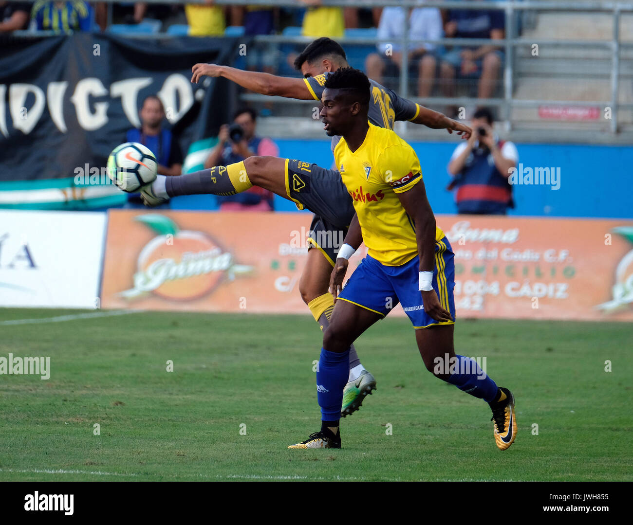 Match de football Cadix vs Las Palmas au cours LXIII Ramón de Carranza  trophée au stade Ramon Carranza à Cadix, Espagne le vendredi 11 août 2017  Photo Stock - Alamy