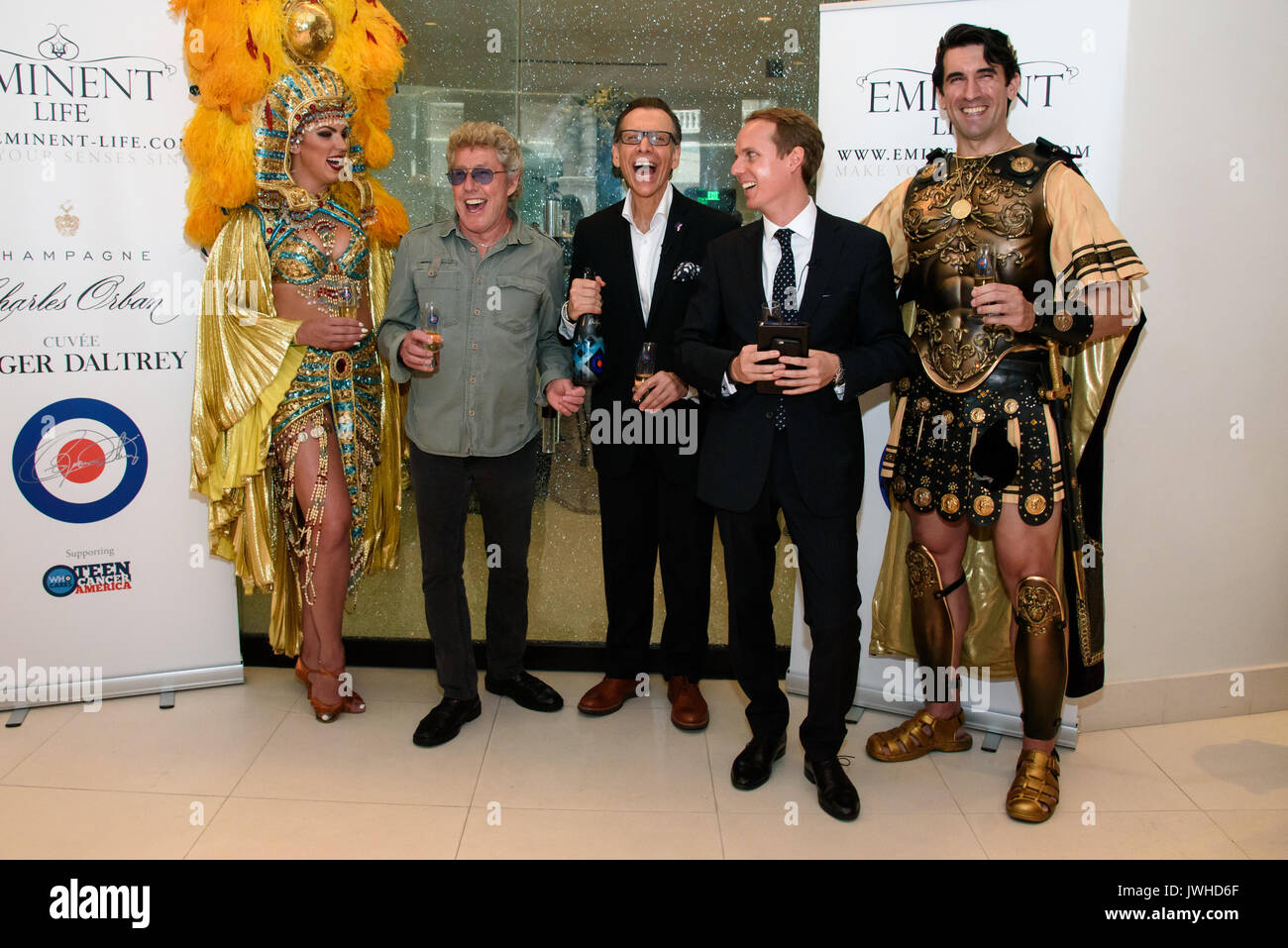 Las Vegas, NV, USA. Août 11, 2017. ***Couverture maison*** Roger Daltrey des qui lance sa cuvée Champagne Roger Daltrey à M. CHOW au Caesars Palace à Las Vegas, NV le 11 août 2017. Pib : Crédit Photos/media/Alamy Punch Live News Banque D'Images