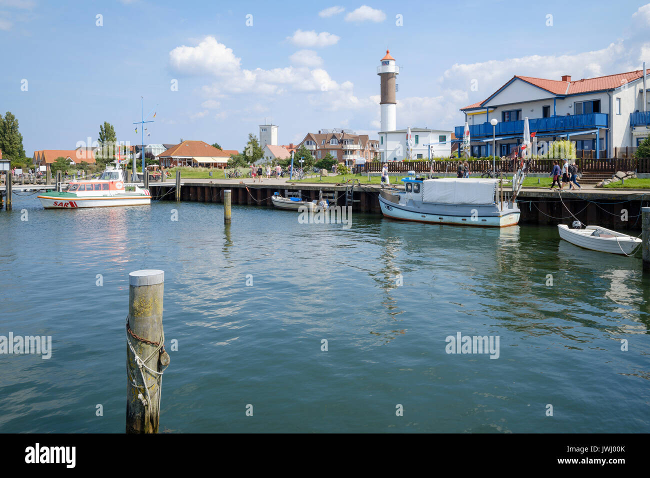 Timmendorf Port et Phare, Poel, Mecklenburg-Vorpommern, Allemagne Banque D'Images