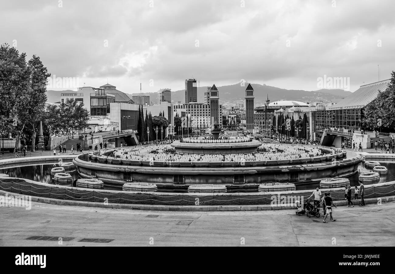 Vue aérienne sur la ville de Barcelone de Palais National - Palau Nacional Barcelona - BARCELONE / ESPAGNE - 2 OCTOBRE 2016 Banque D'Images