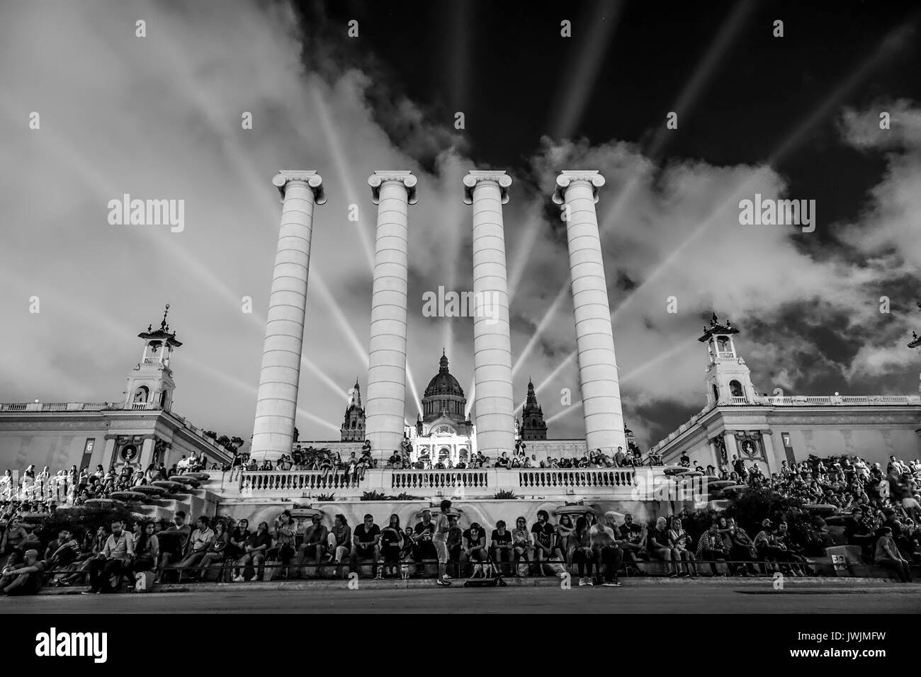 Plaça de Espanya - Palau Nacional - Les colonnes à Palau Nacional in Barcelona - BARCELONE / ESPAGNE - 2 OCTOBRE 2016 Banque D'Images