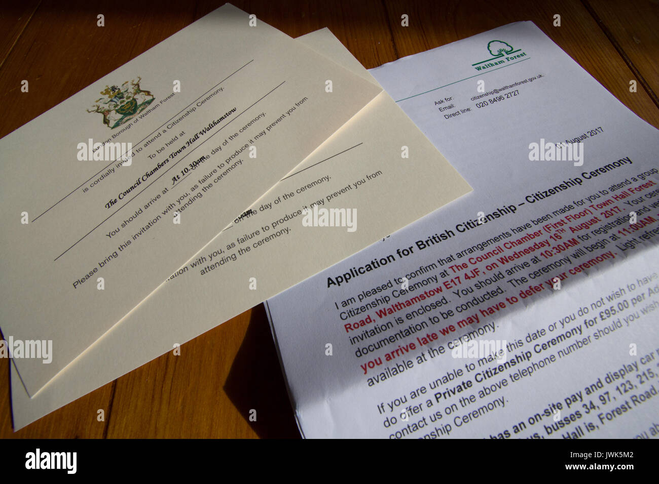 Waltham Forest Demande de citoyen britannique lettre pour cérémonie de citoyenneté et d'invitations Banque D'Images