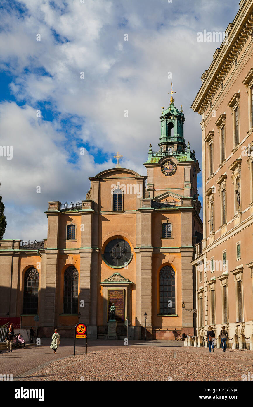 Storkyrkan (la grande église, cathédrale de Stockholm), est la plus ancienne église de Gamla Stan, la vieille ville. Banque D'Images