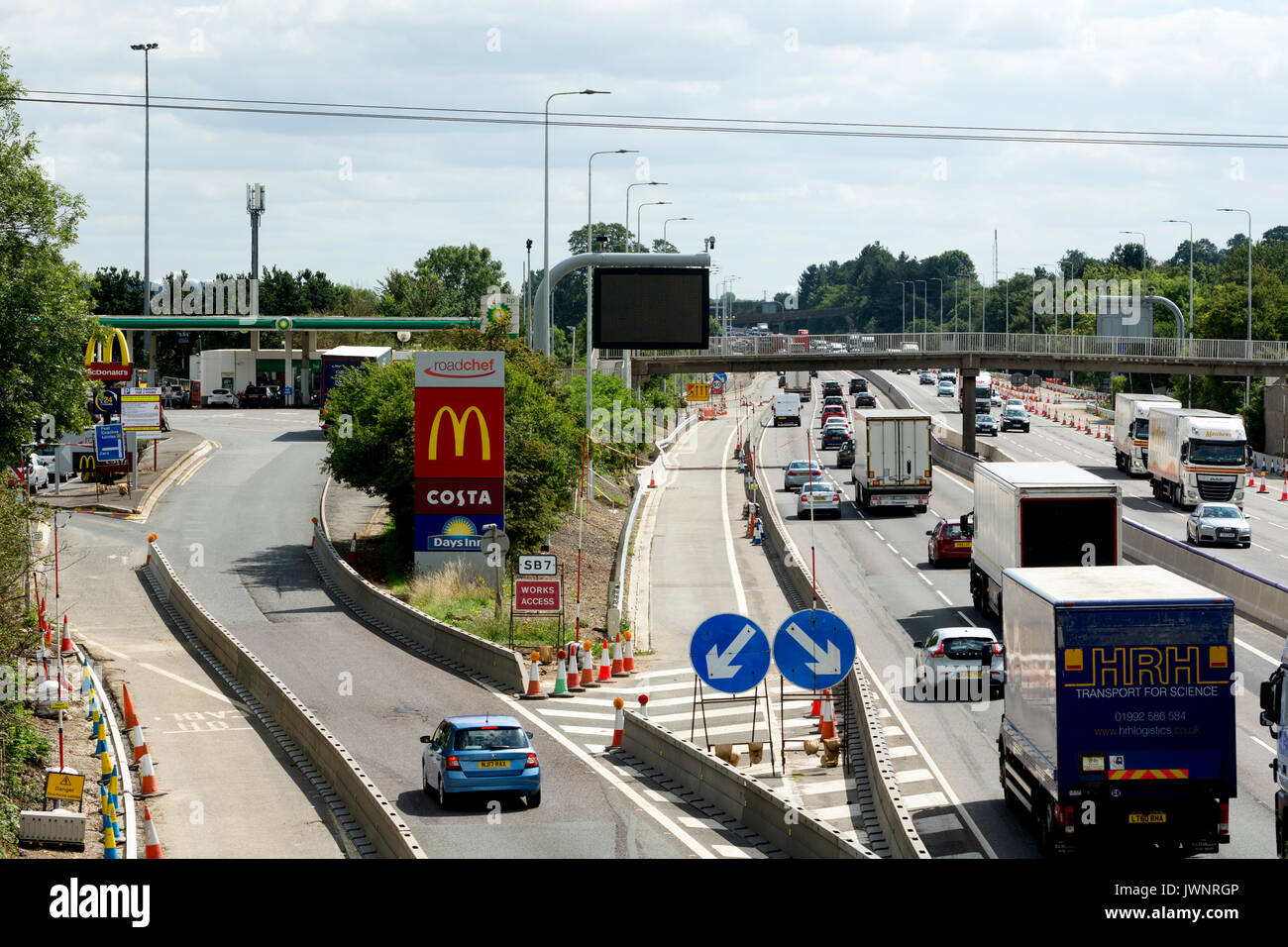 Services d'autoroute mcdonalds Banque de photographies et d’images à