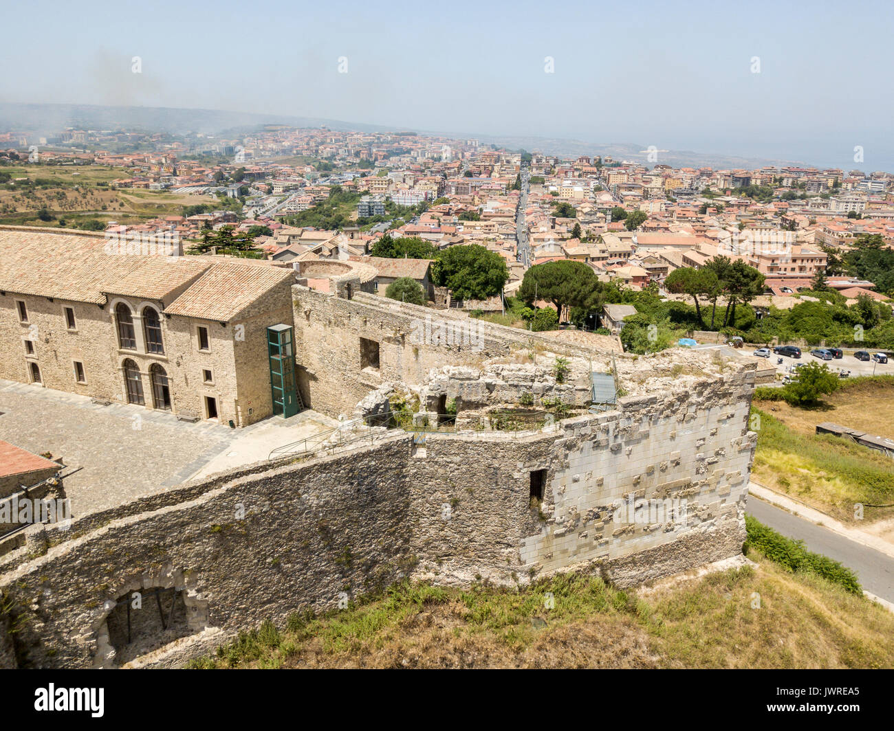 Vue aérienne de Normanno Svevo Castle, Vibo Valentia, Calabre, Italie Banque D'Images