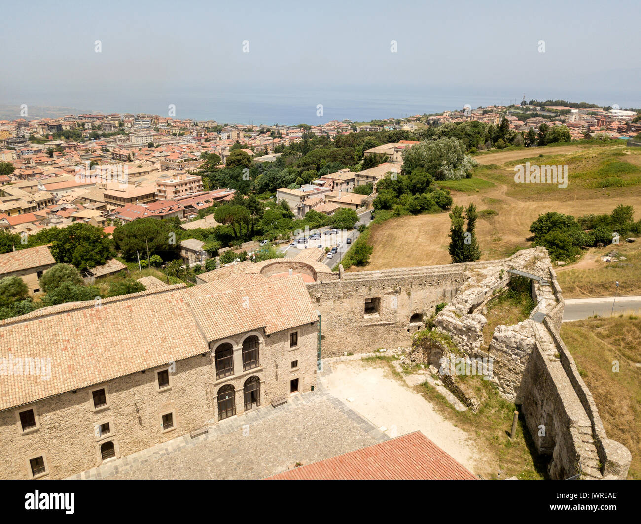 Vue aérienne de Normanno Svevo Castle, Vibo Valentia, Calabre, Italie Banque D'Images