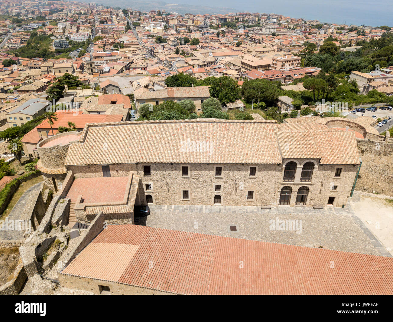 Vue aérienne de Normanno Svevo Castle, Vibo Valentia, Calabre, Italie Banque D'Images