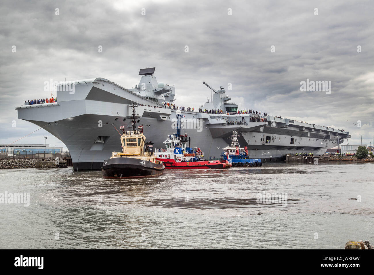 Lancement d'un porte-avions Queen Elizabeth Banque D'Images