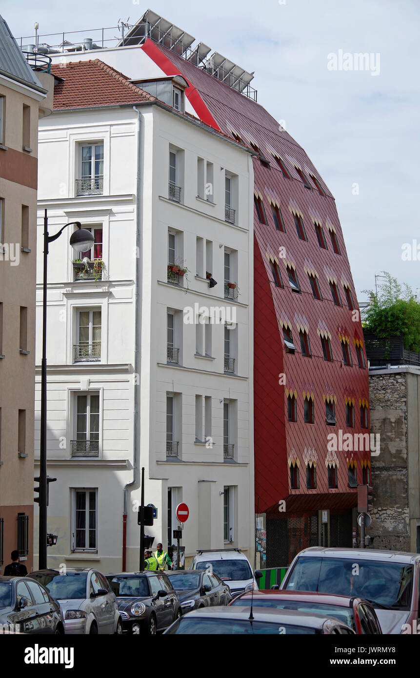L'un des deux développements dans la Rue de la Fontaine au Roi, 75011  Paris, France fournissant logement étudiant construit à cet effet, le  logement social efficace Photo Stock - Alamy