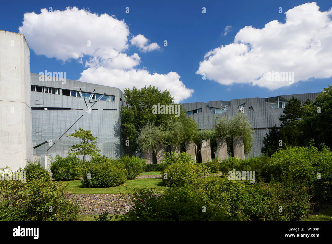 Musée juif de Berlin, Allemagne. Architecte : Daniel Libeskind. Banque D'Images