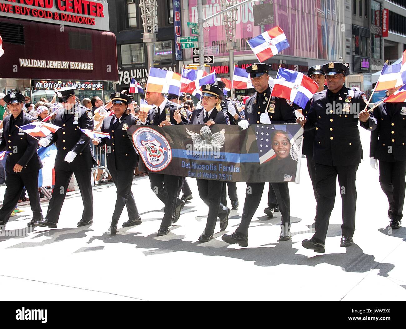 Officiers de police nypd Banque de photographies et d’images à haute ...
